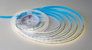 LED Strip Light Optibeam 240 L Series 10 MM